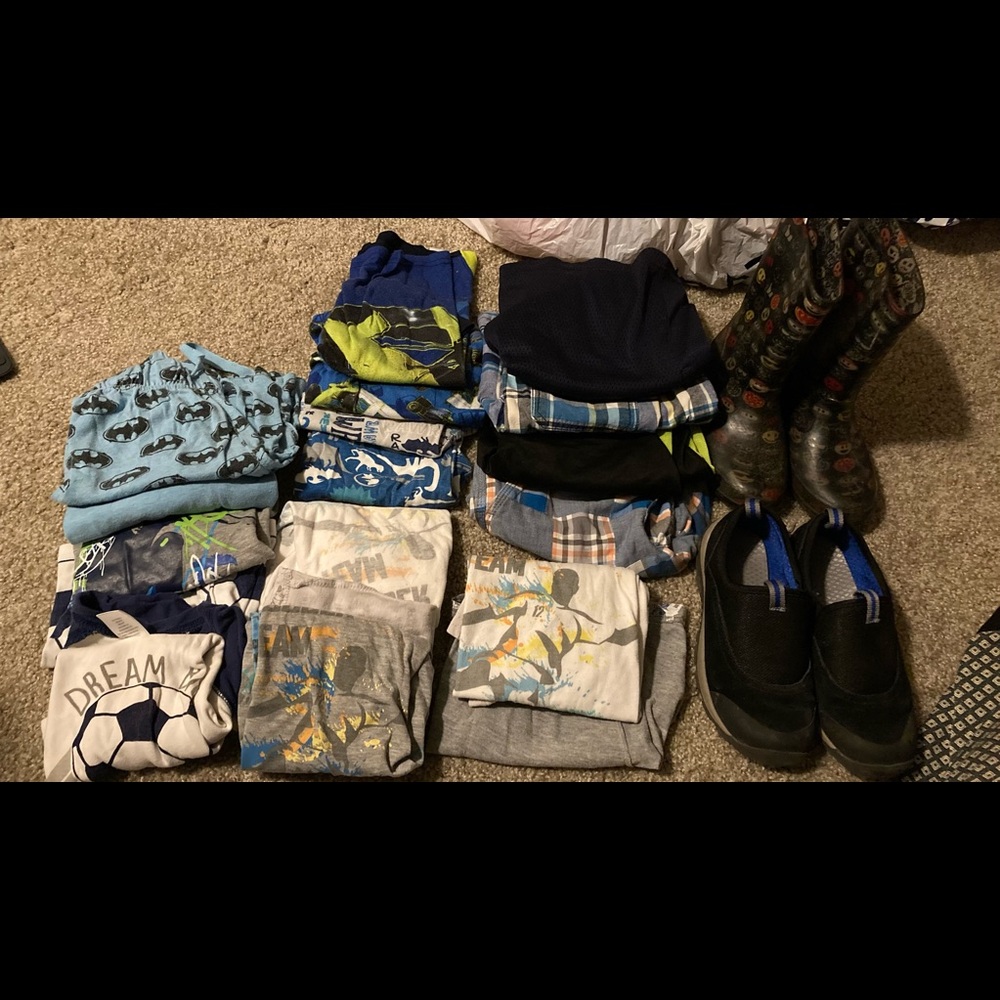 Boys size 6